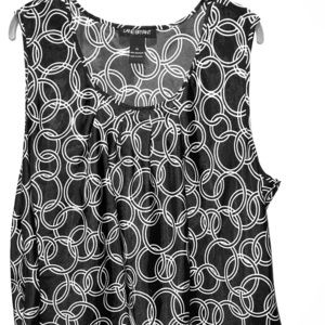 Sleeveless blouse